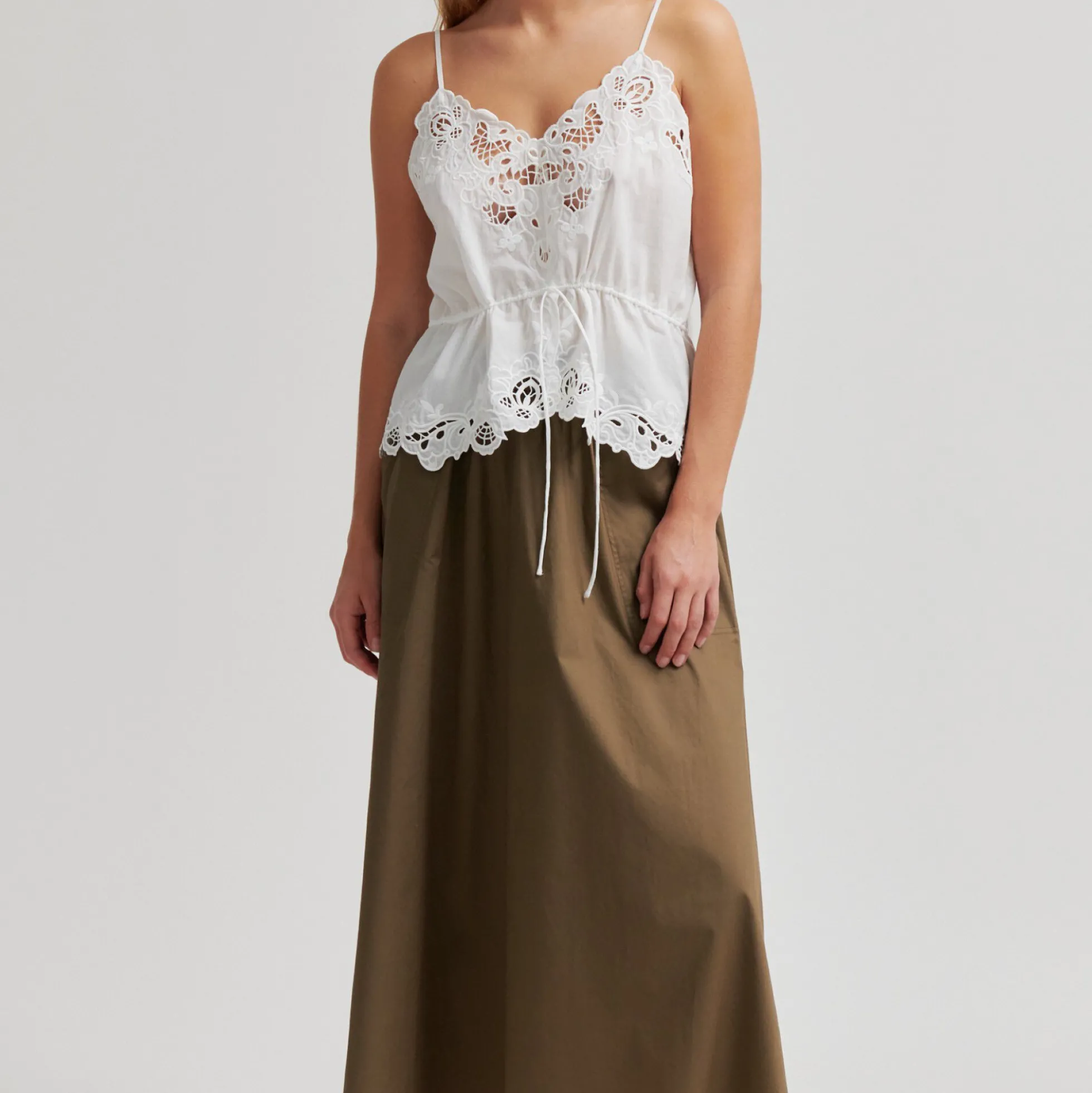 Alisa Skirt, canteen