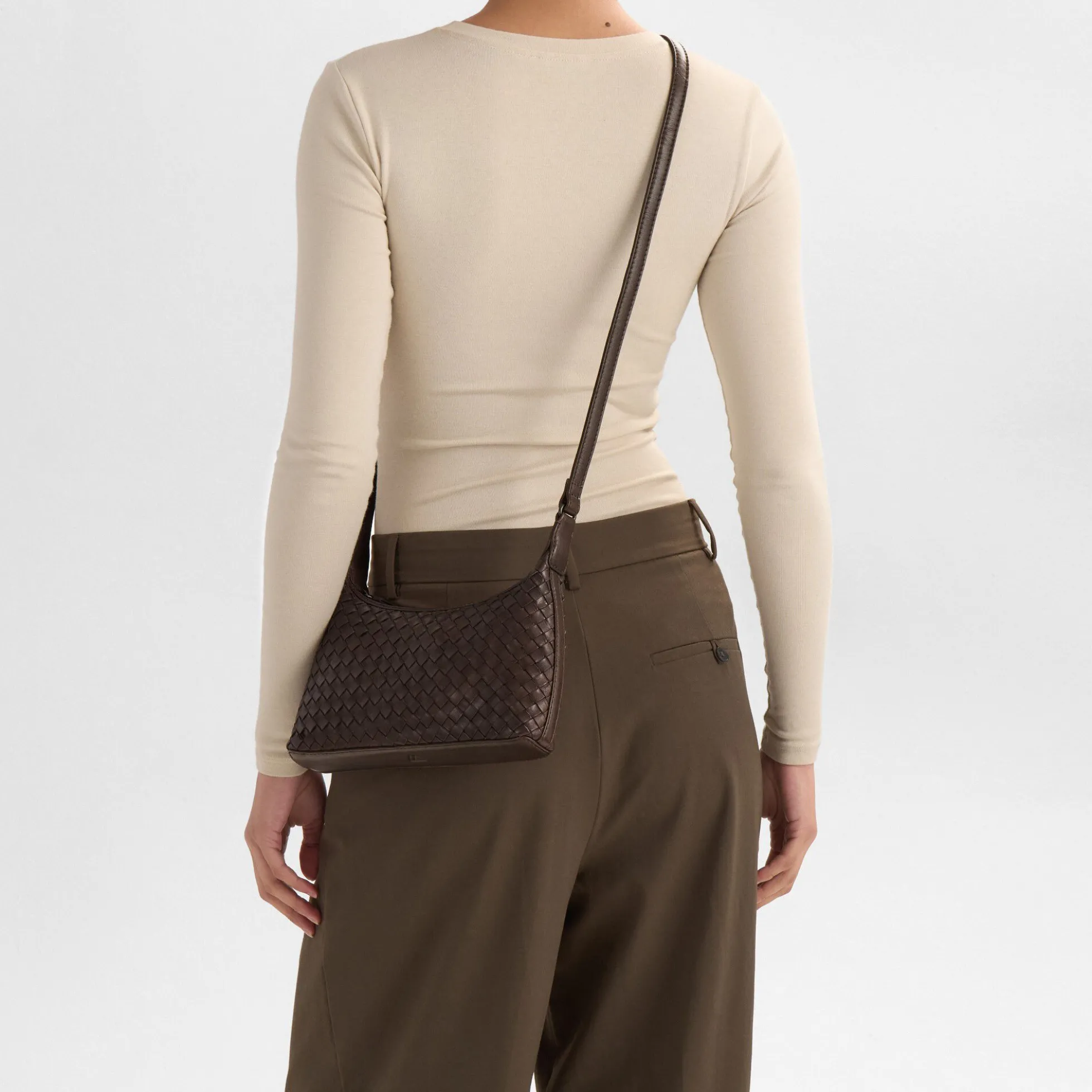 AvenyaMBG Cross. Bag Weave, dark brown