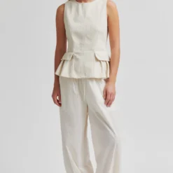 Avida Trousers, eggnog