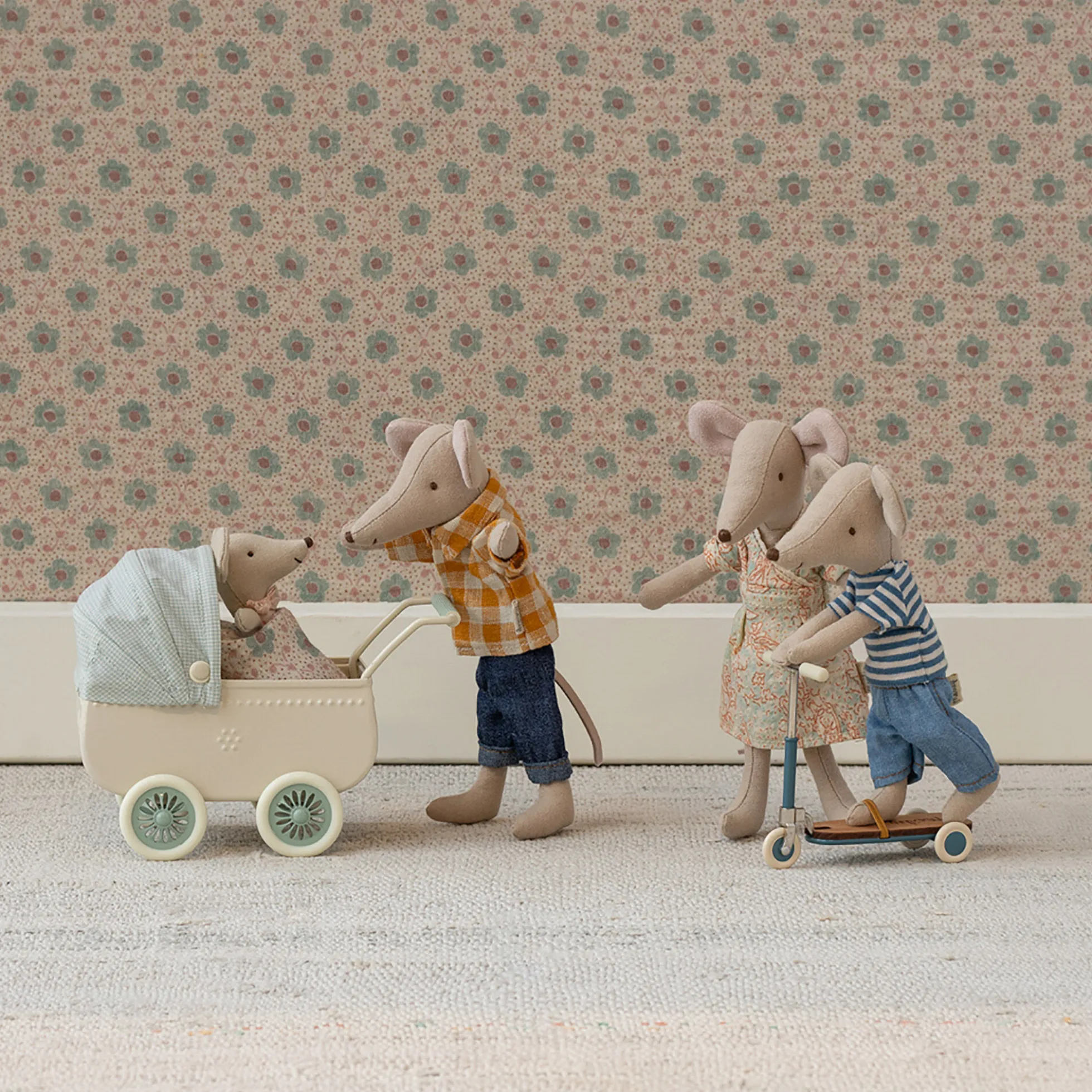 Barnevogn med babymus, mint