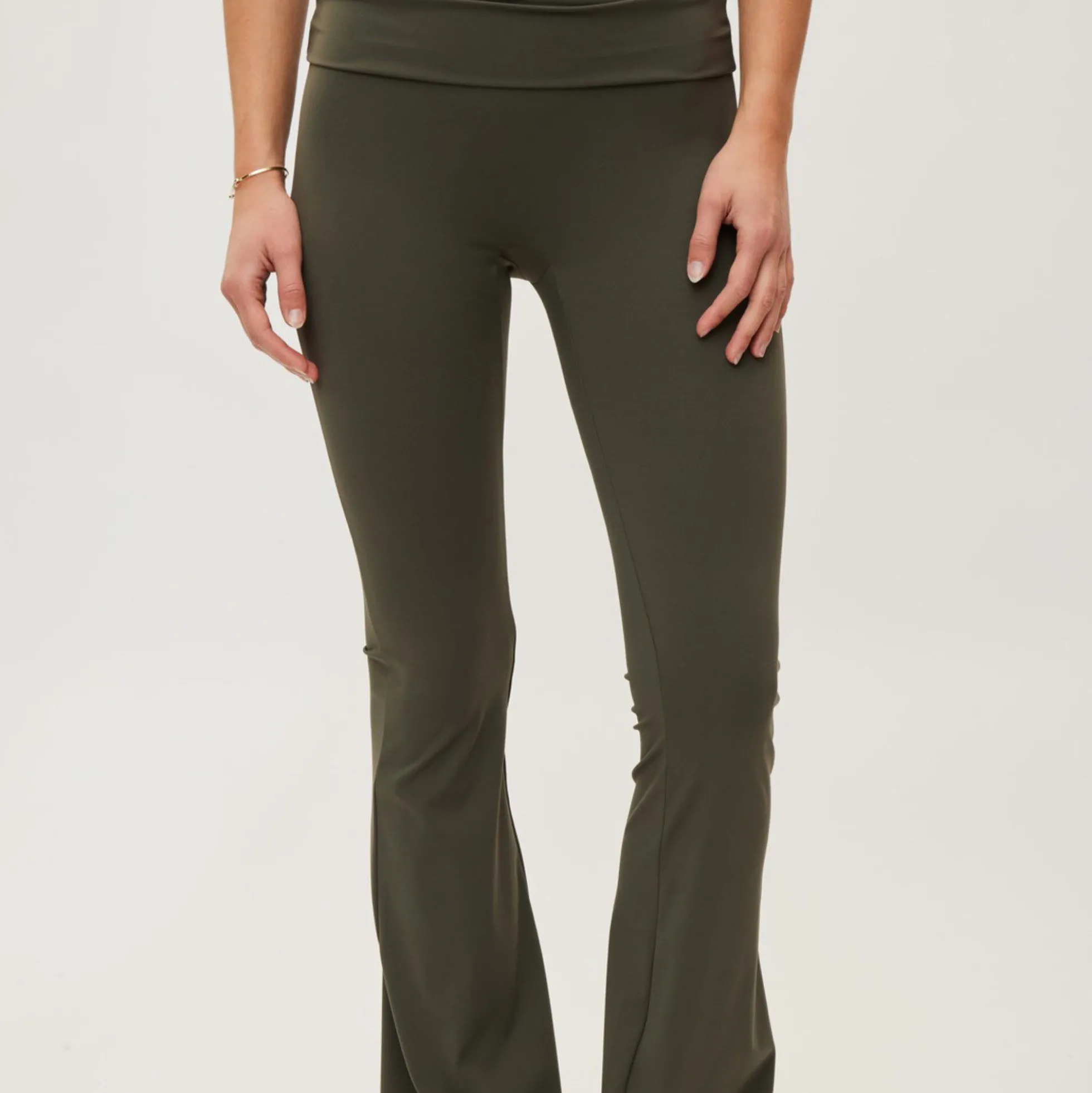 Butter Soft Flare Tights All day, charcoal olive
