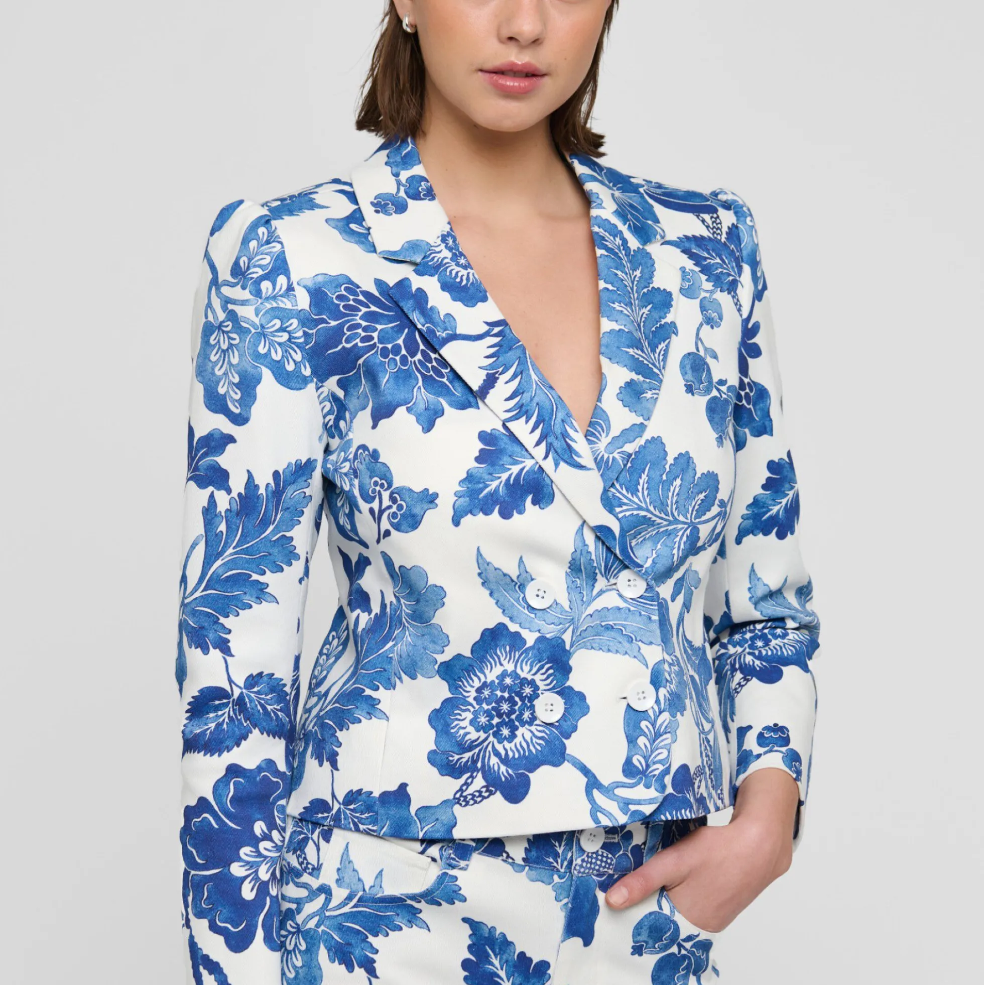 DanielaDEA, bloom midnight