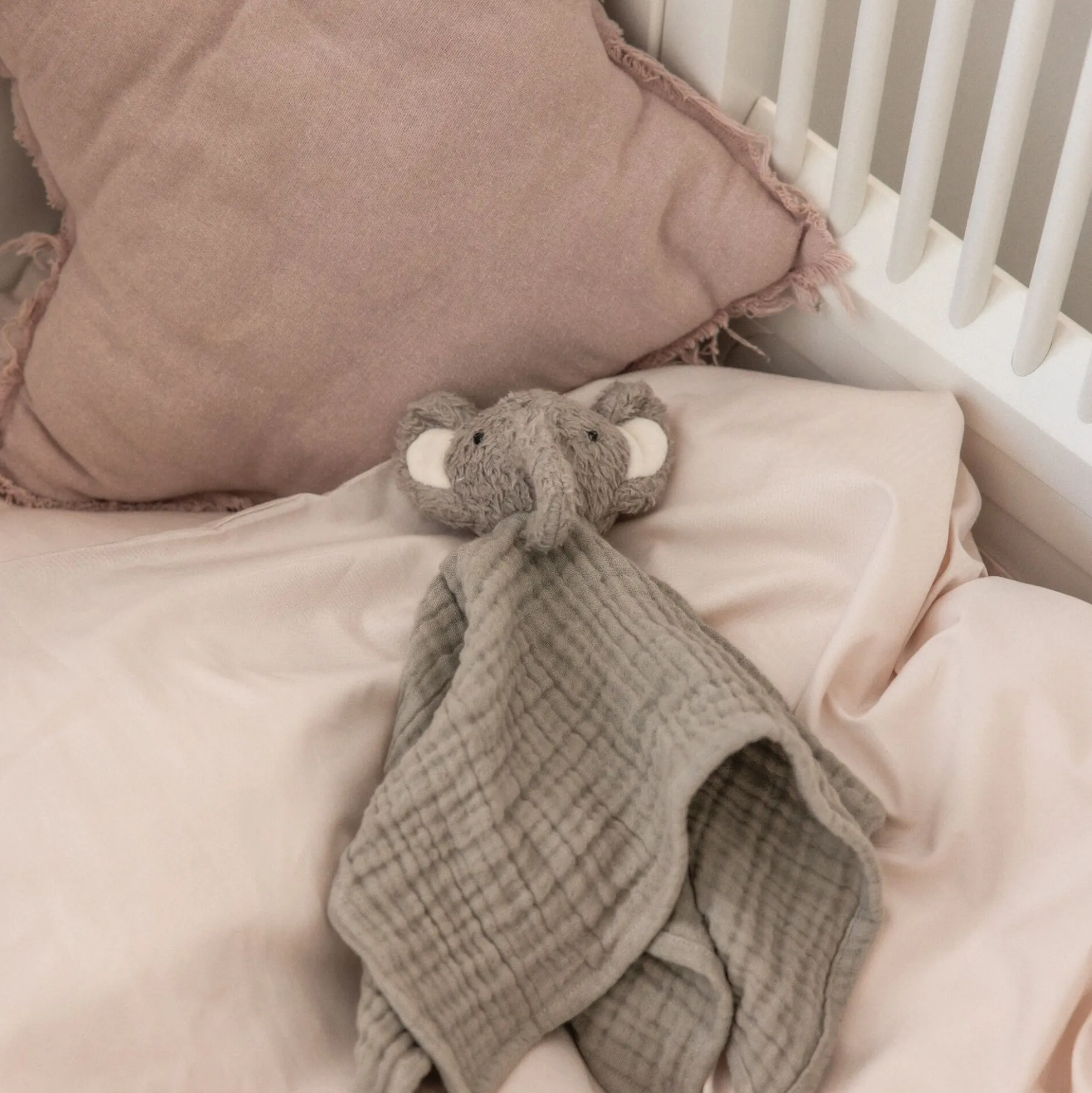 Elefanten Finley nusseklud, grey