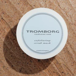Exfoliating Scrub Mask