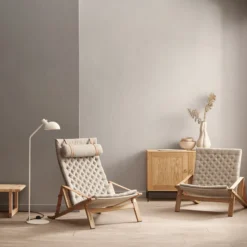 FK10 Plico loungestol, olieret eg/natur