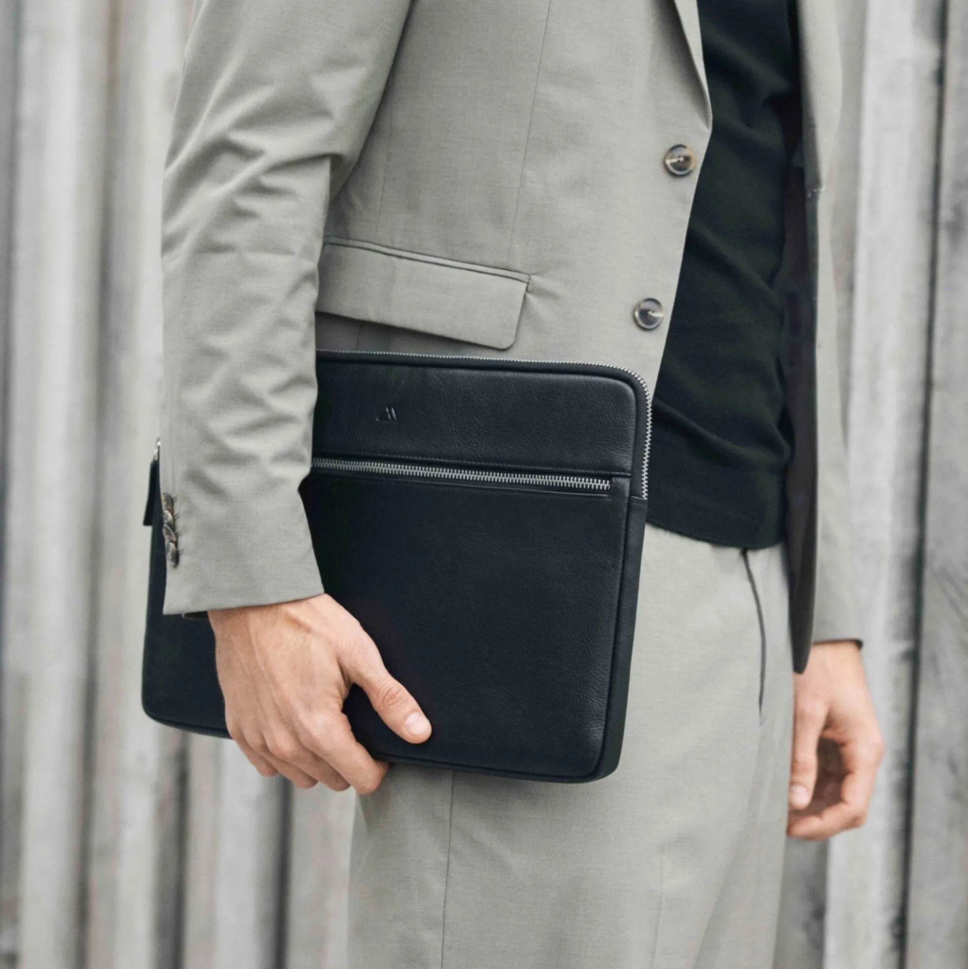 FlintMBG Laptop Sleeve, black