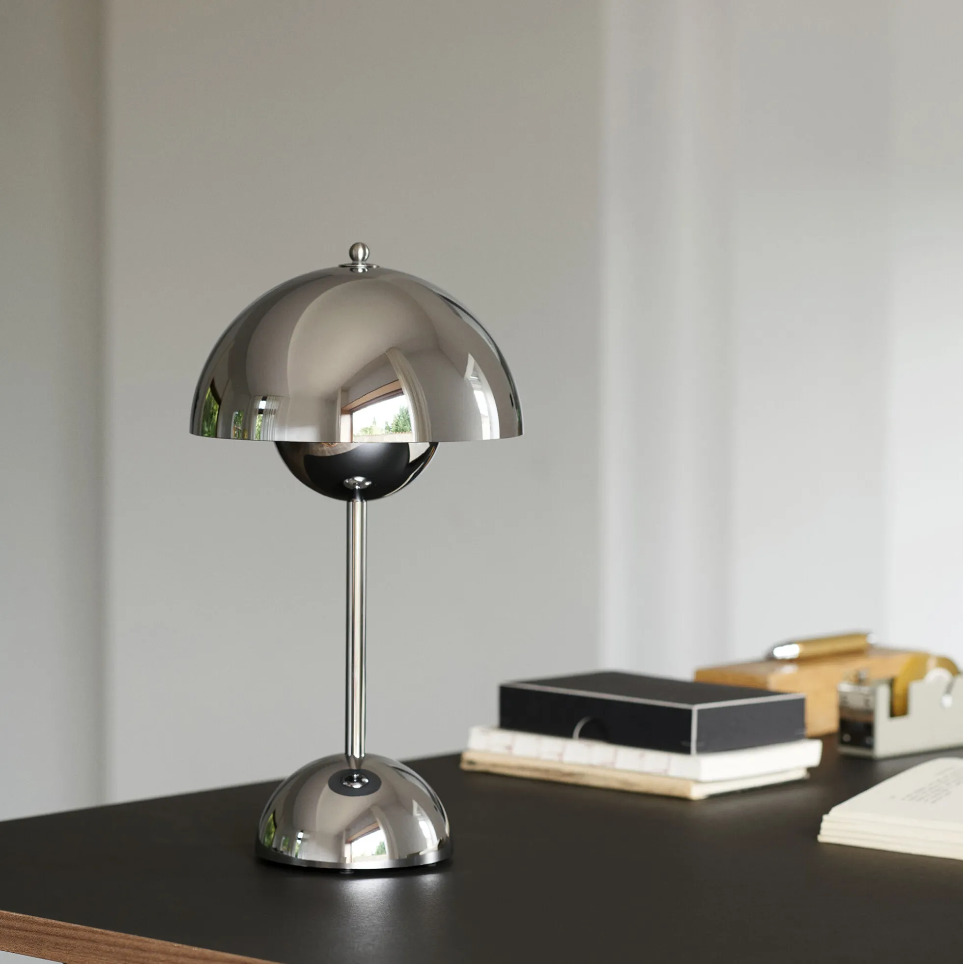 Flowerpot VP9 Portable Table Lamp, chrome-plated