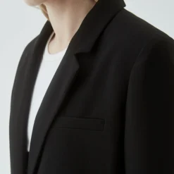Gale Blazer, black