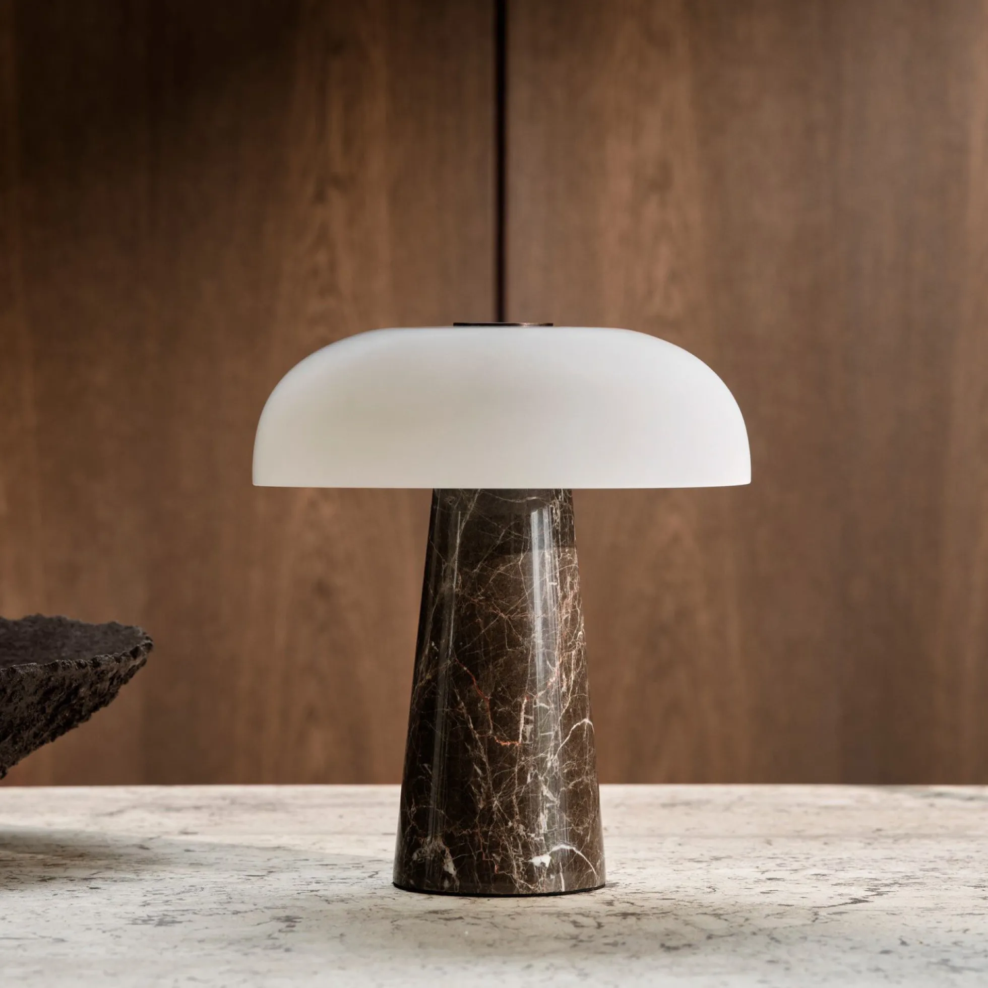 Glossy Mini Portable bordlampe, brun