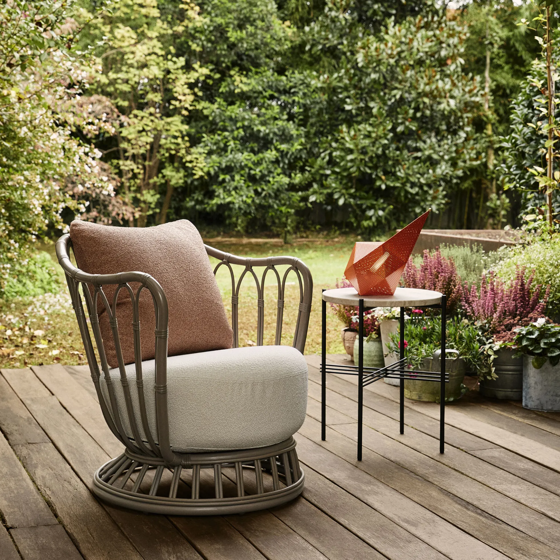 Grace Outdoor Lounge Chair, mushroom gray