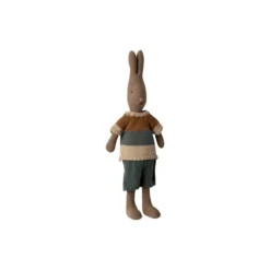 Hare str. 2 med t-shirt og shorts, brun