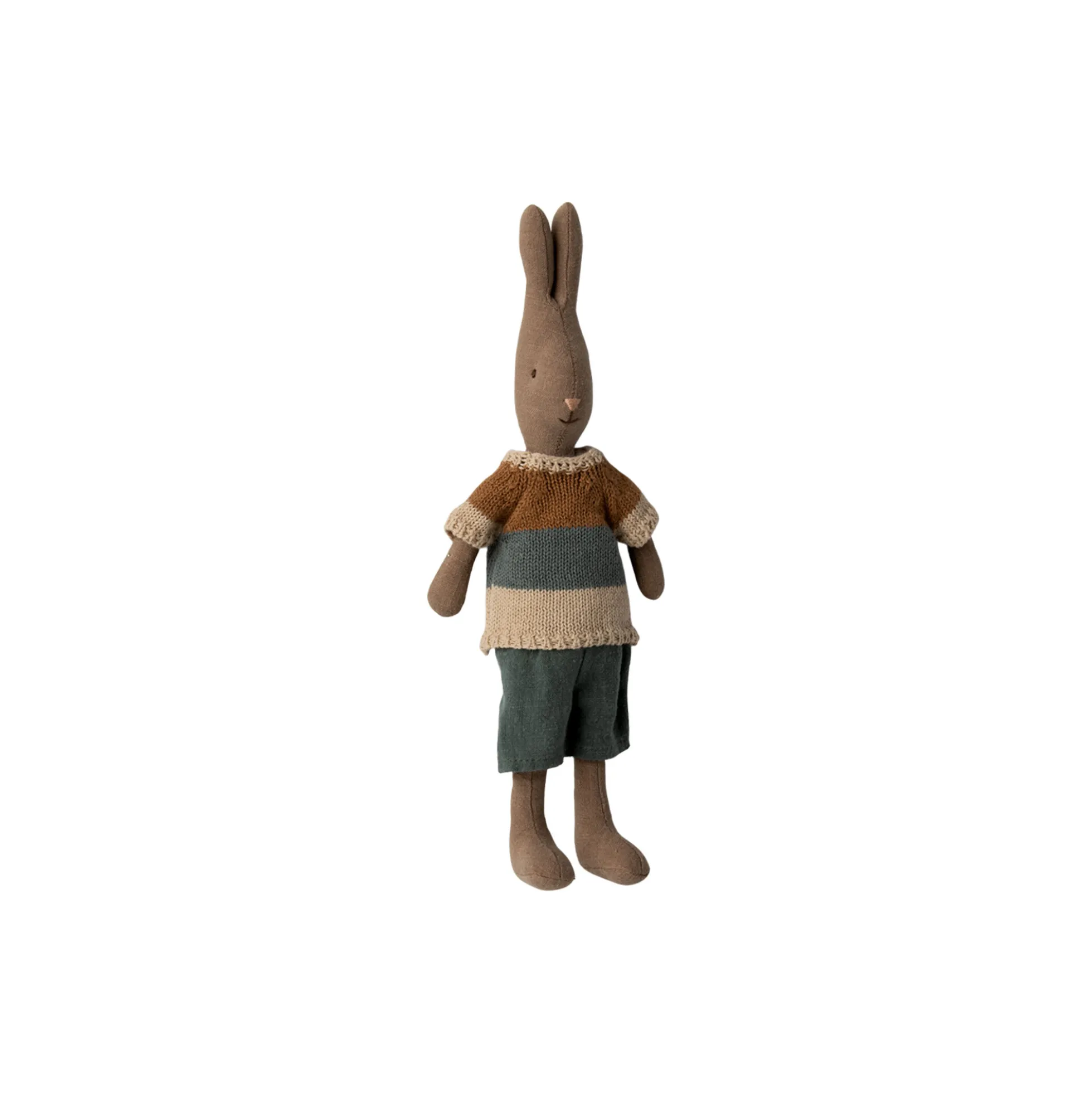 Hare str. 2 med t-shirt og shorts, brun
