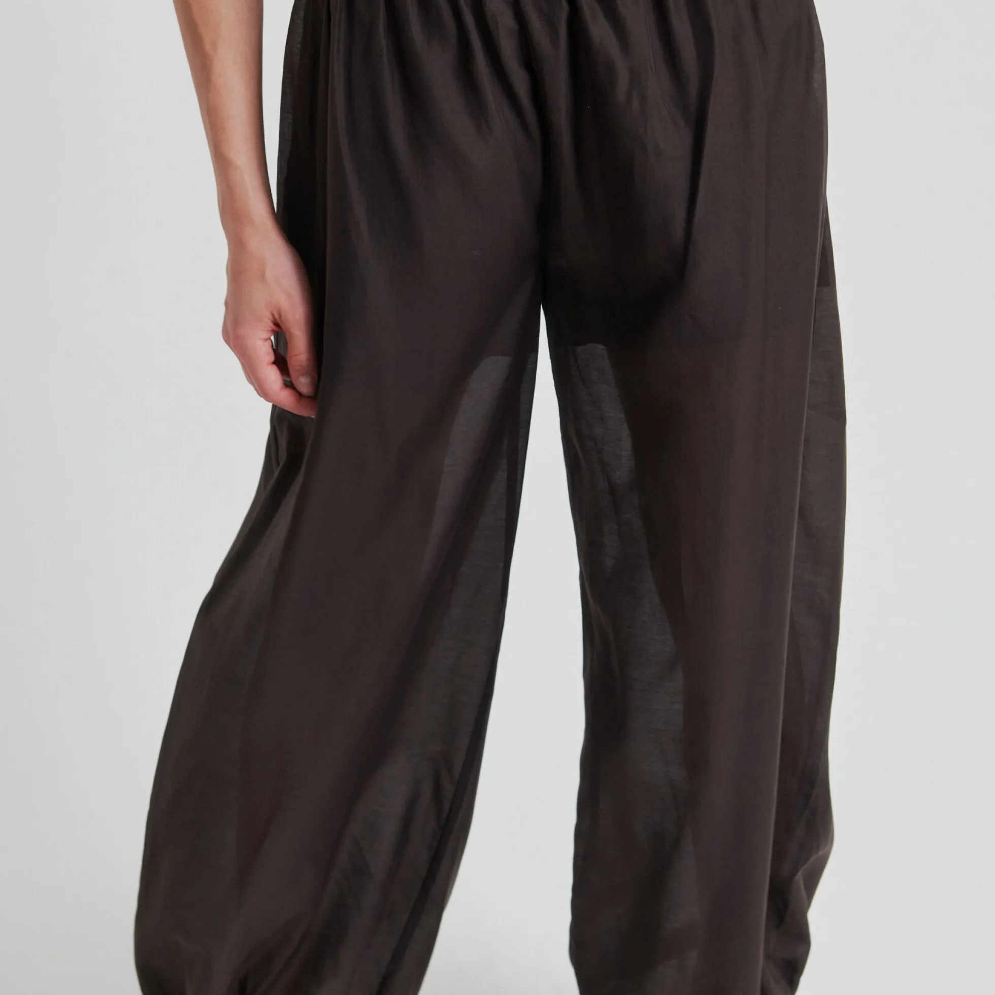 Hidie Trousers, chocolate torte