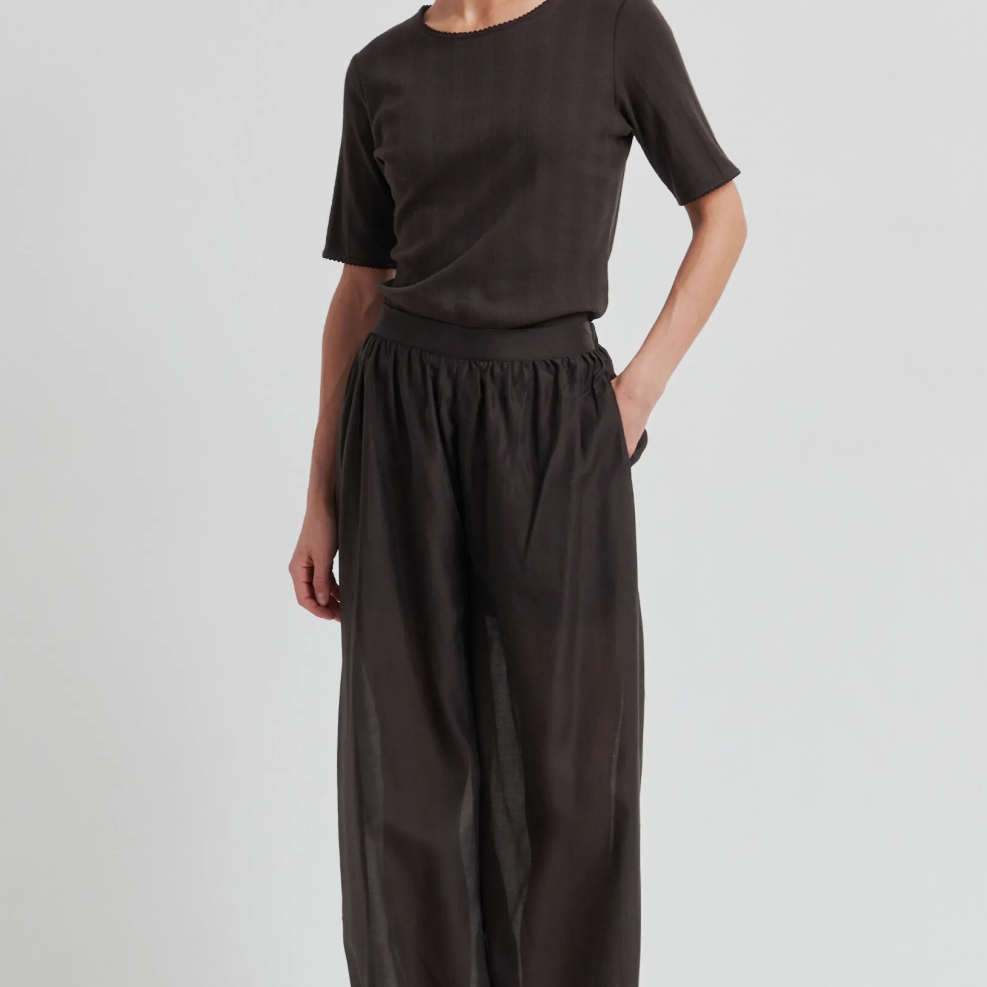 Hidie Trousers, chocolate torte