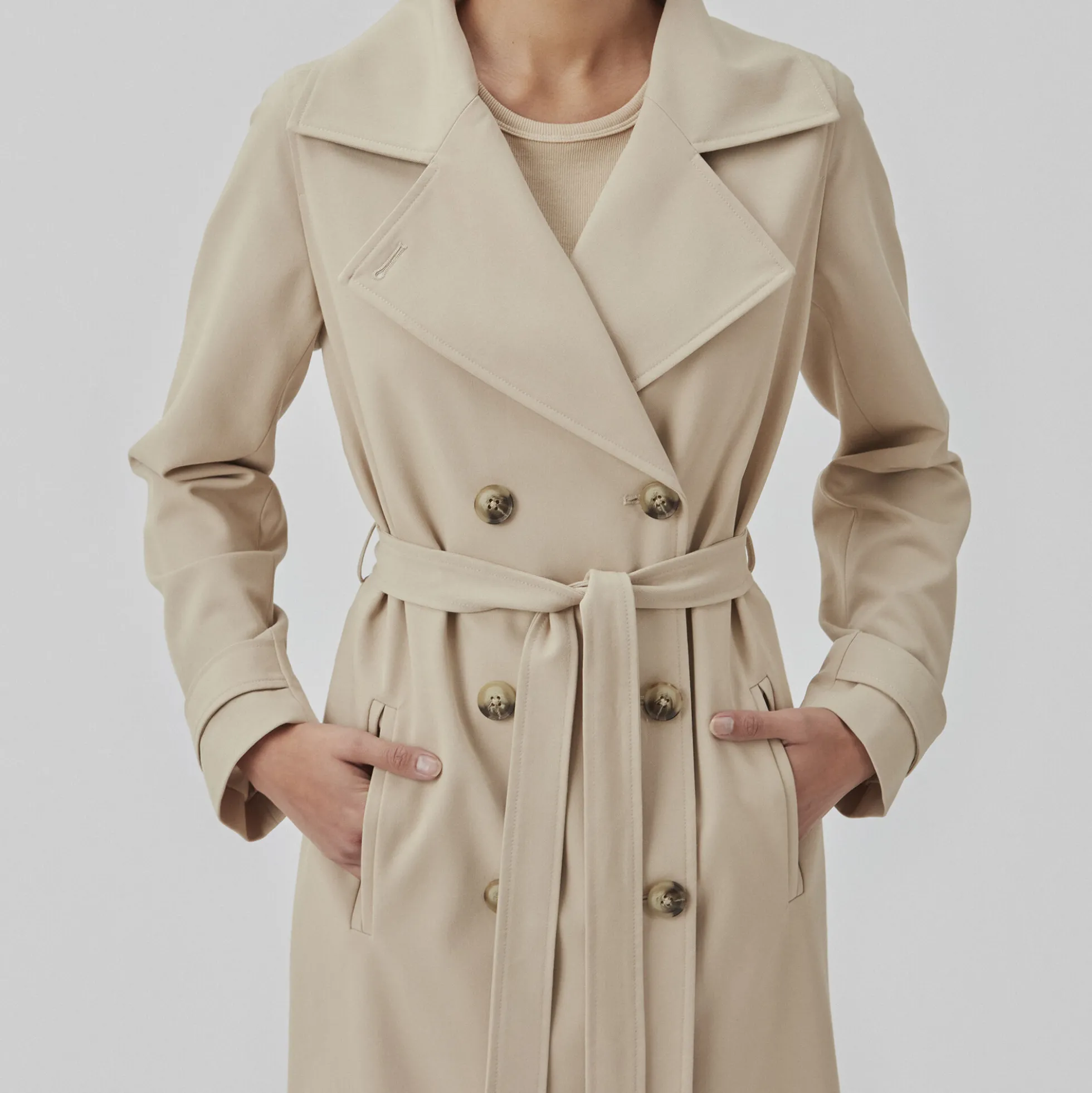 Hiro Jacket, powder sand