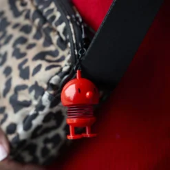 Hoptimist Bumble Bag charm, red