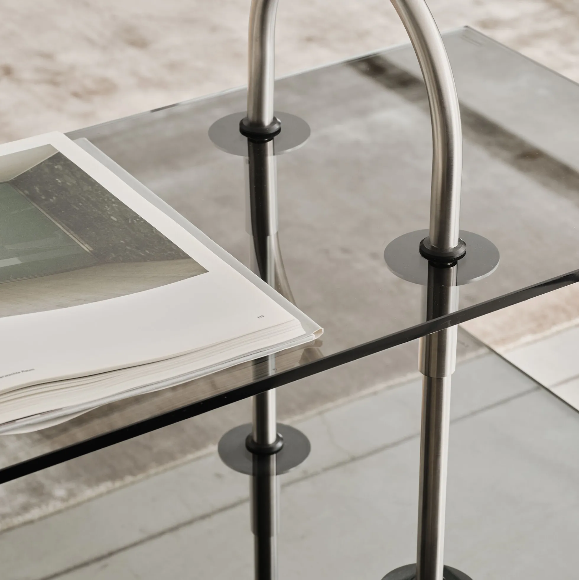 Keen Shelving, steel/smoked tempered glass