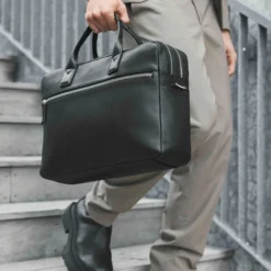KingstonMBG Laptop Bag, black