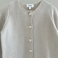 Kuro Cardigan, cloud