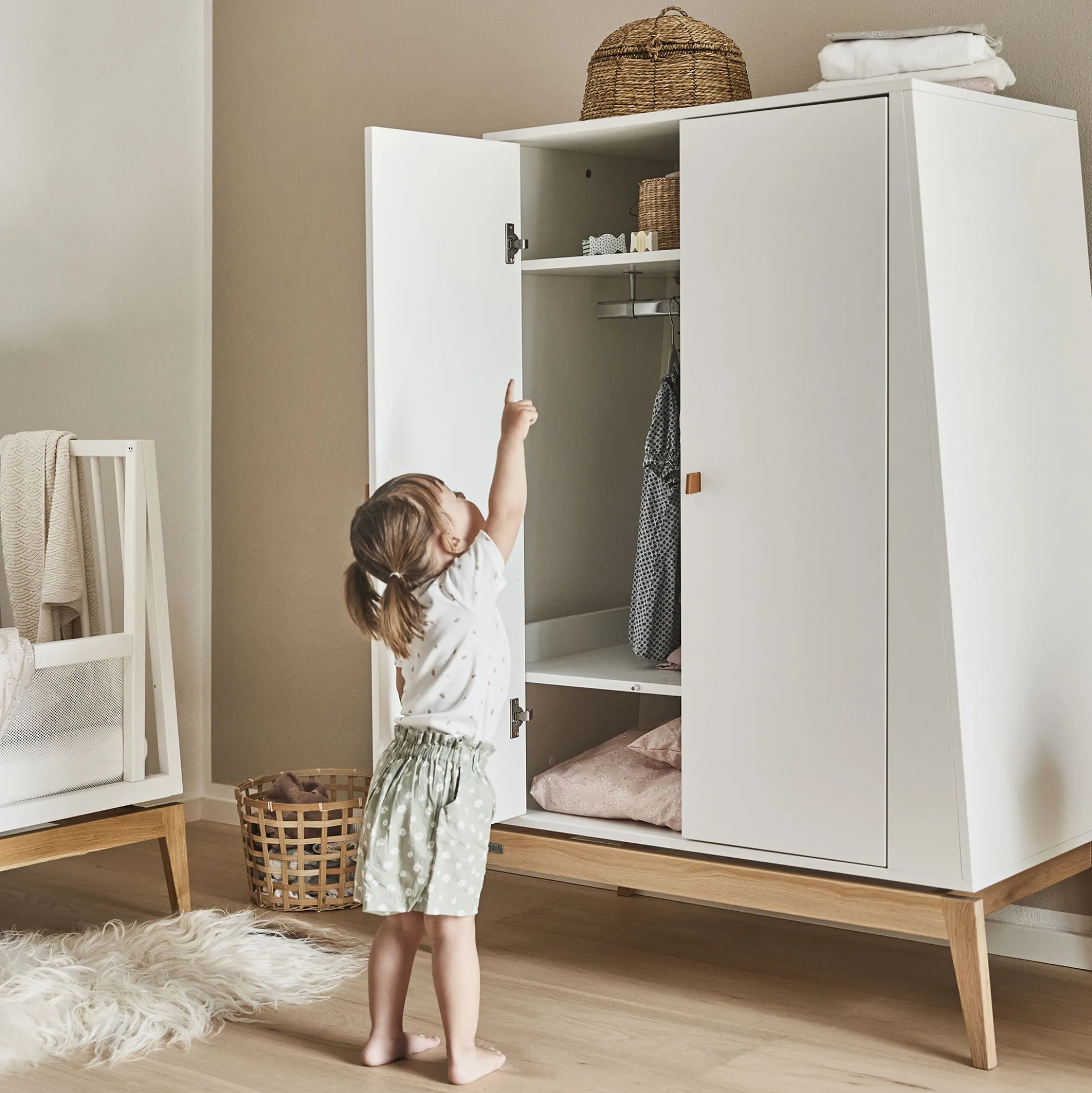 Leander Luna™ garderobeskab, white