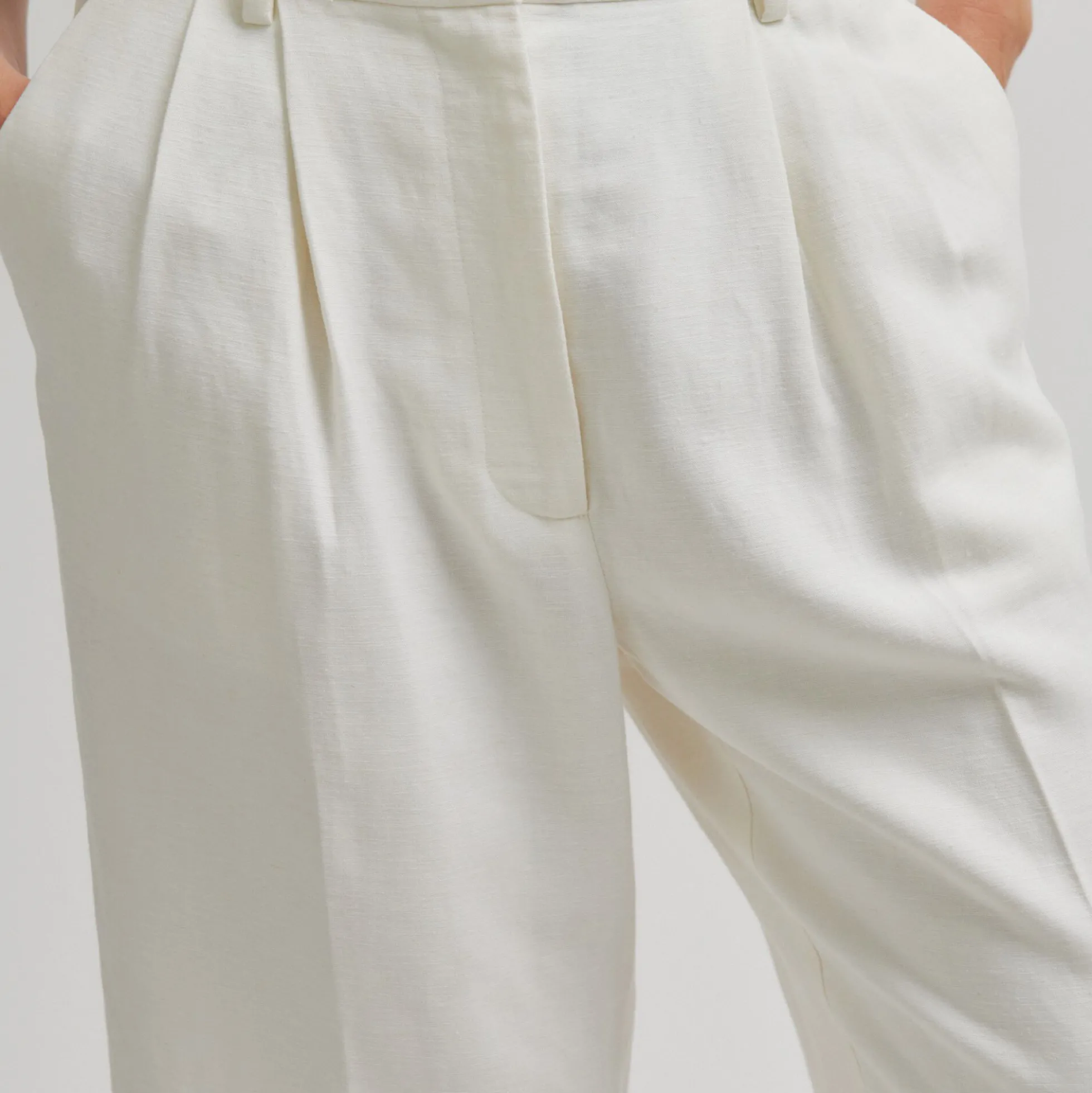 Lino Shorts, white alyssum