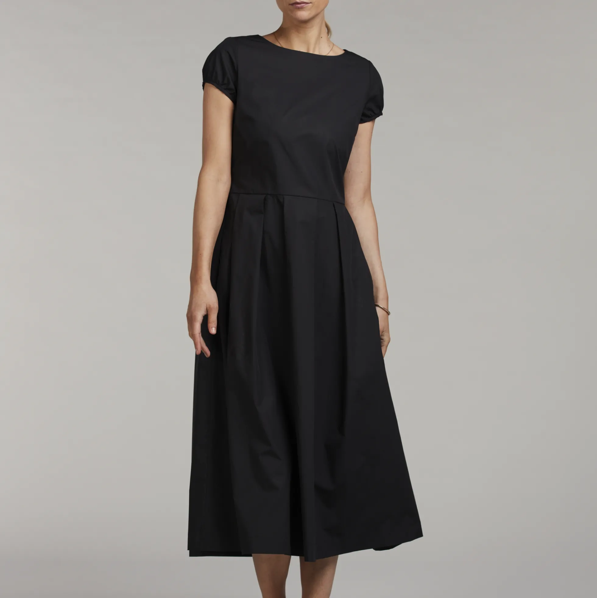 Lovisa Dress Cap sleeve, black