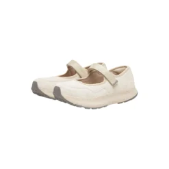Mary S, ivory