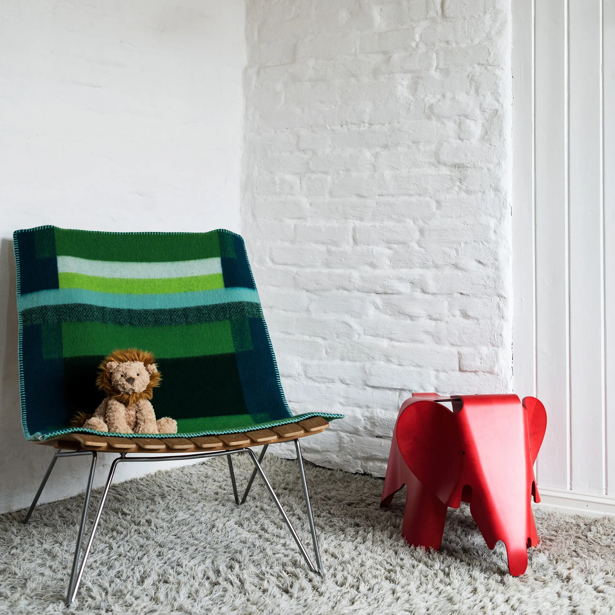 MIKKEL Baby Size Throw, green
