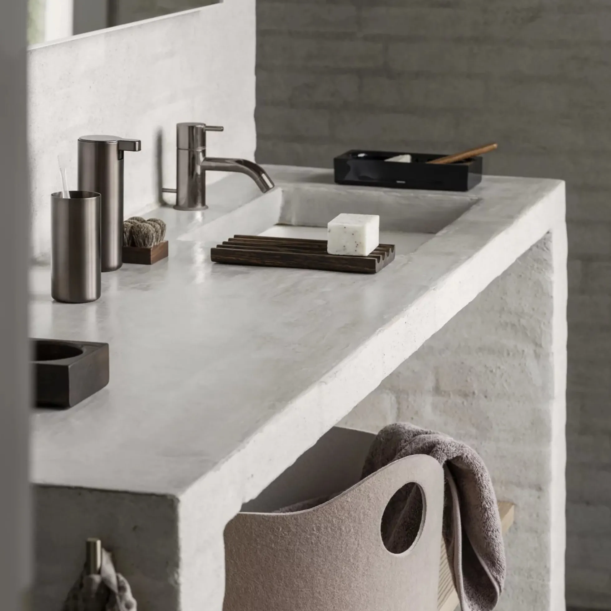 MODO Soap Dispenser, burned metal/metallic finish