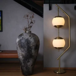 Monroe Floor Lamp, brass/opal
