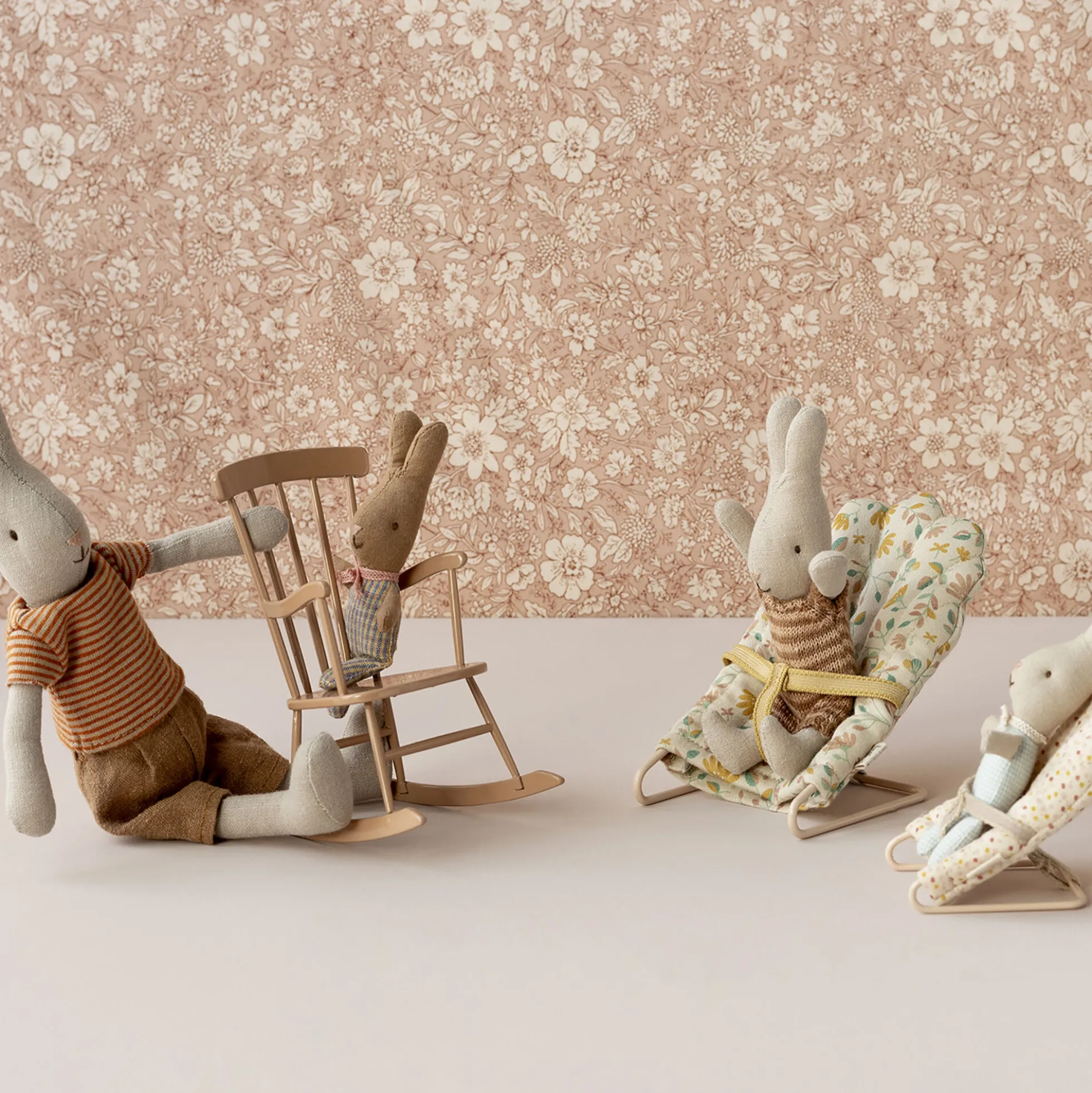 MY hare, rose/blue check