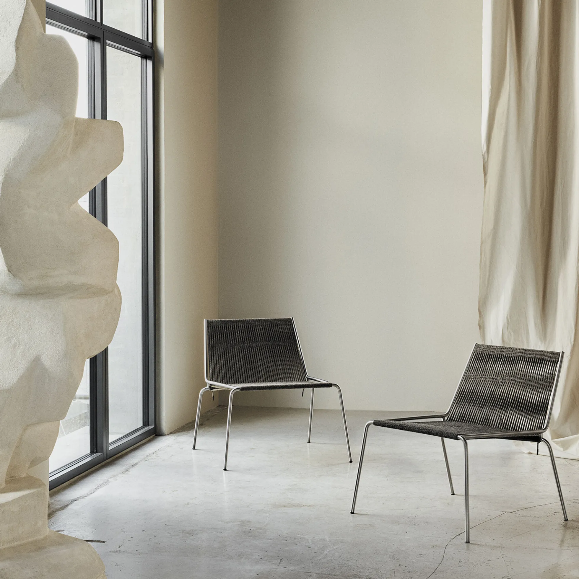 Noel Lounge Chair, steel/dark grey
