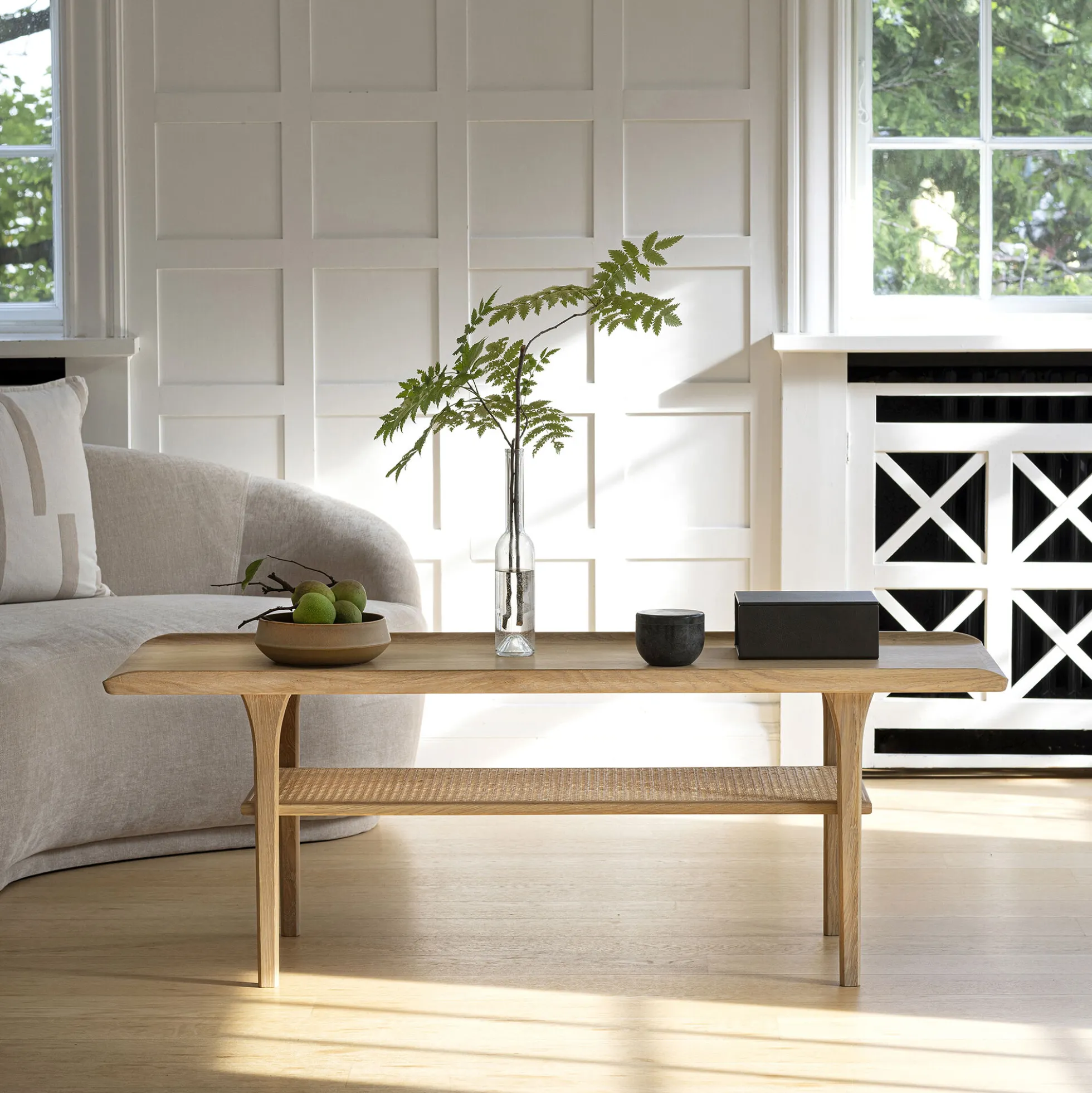 No. 25 Table, hvidolieret eg