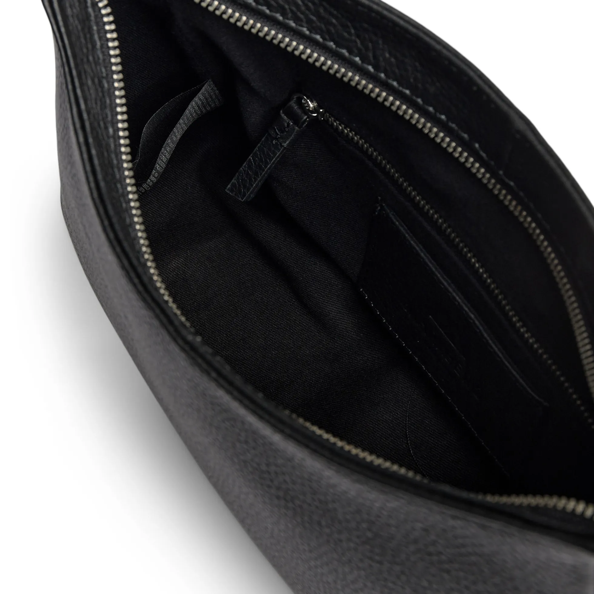 NuriaMBG Crossbody Bag Grain, black
