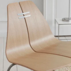 PK23™ loungestol, lakeret eg/stål