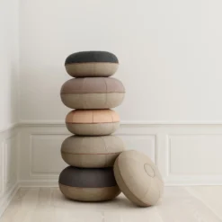 Pouf, warm sand