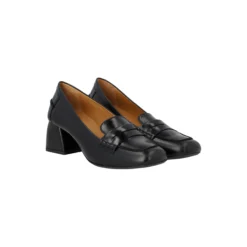 Pump, black