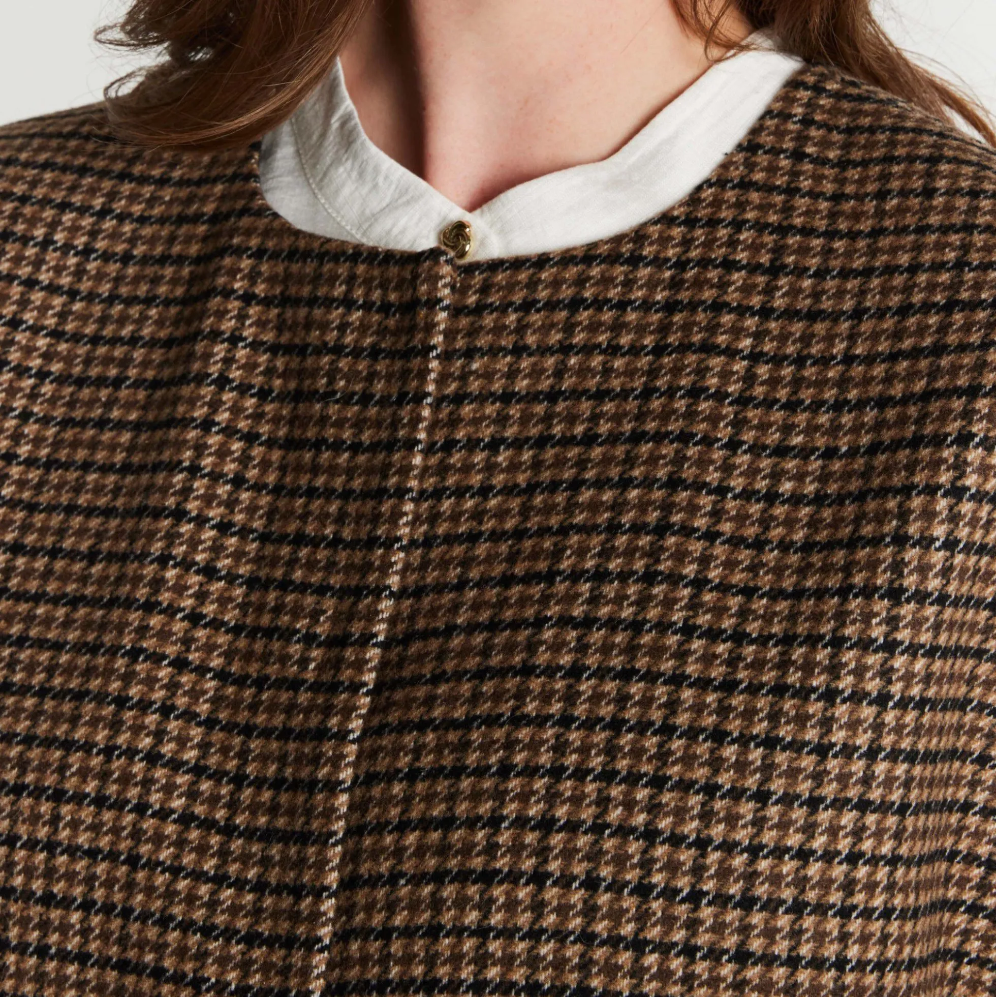 7898RDFNewHika vest, chocolat