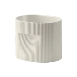 Ridge Planter, off white