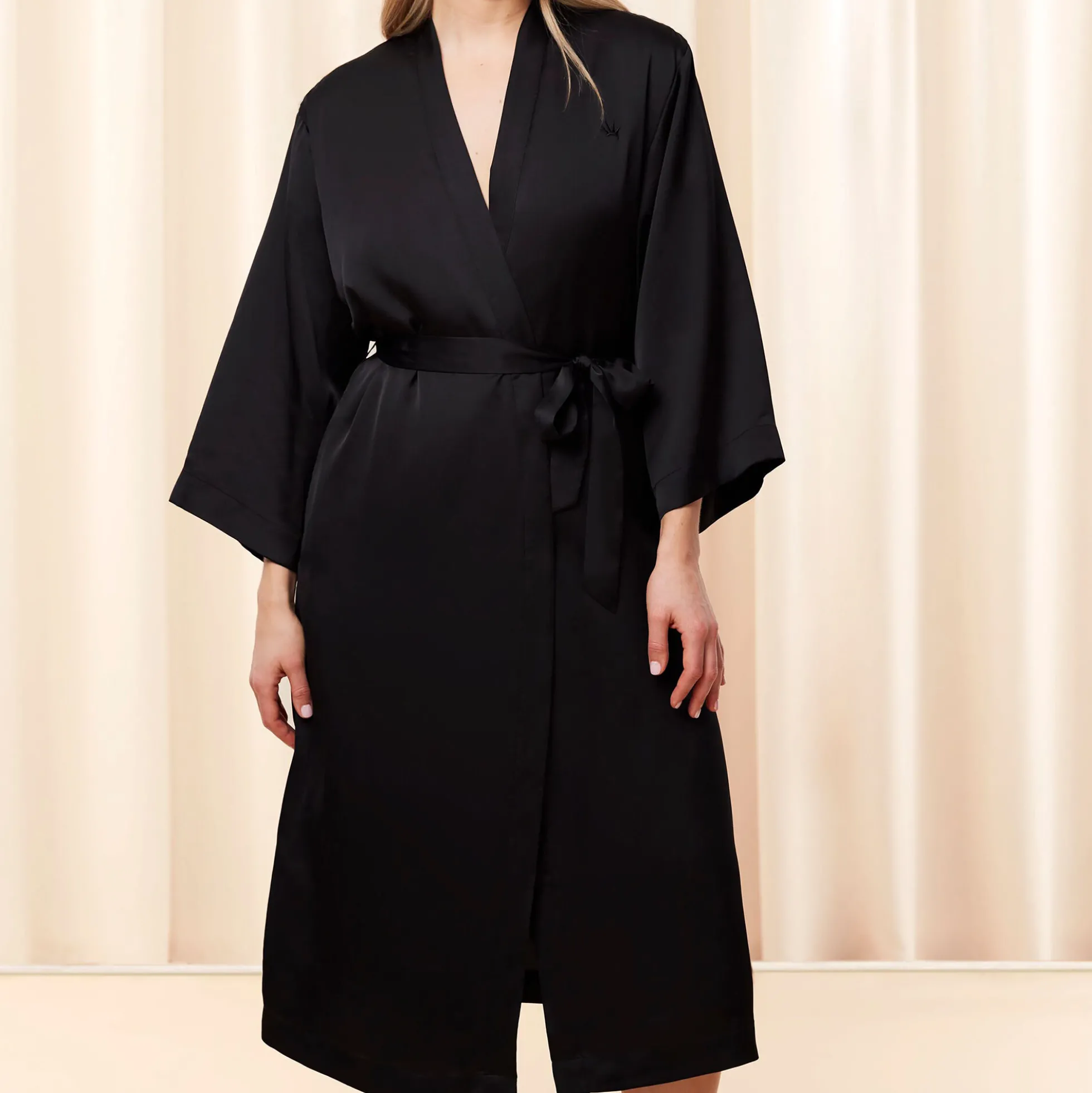 Robes Satin Robe 01, black