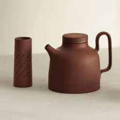 Sand Secrets Tea Pot, red clay