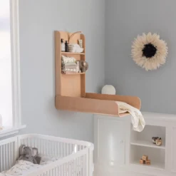 Sebra væghængt puslebord, wooden edition