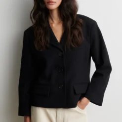 Sella Short Blazer, black