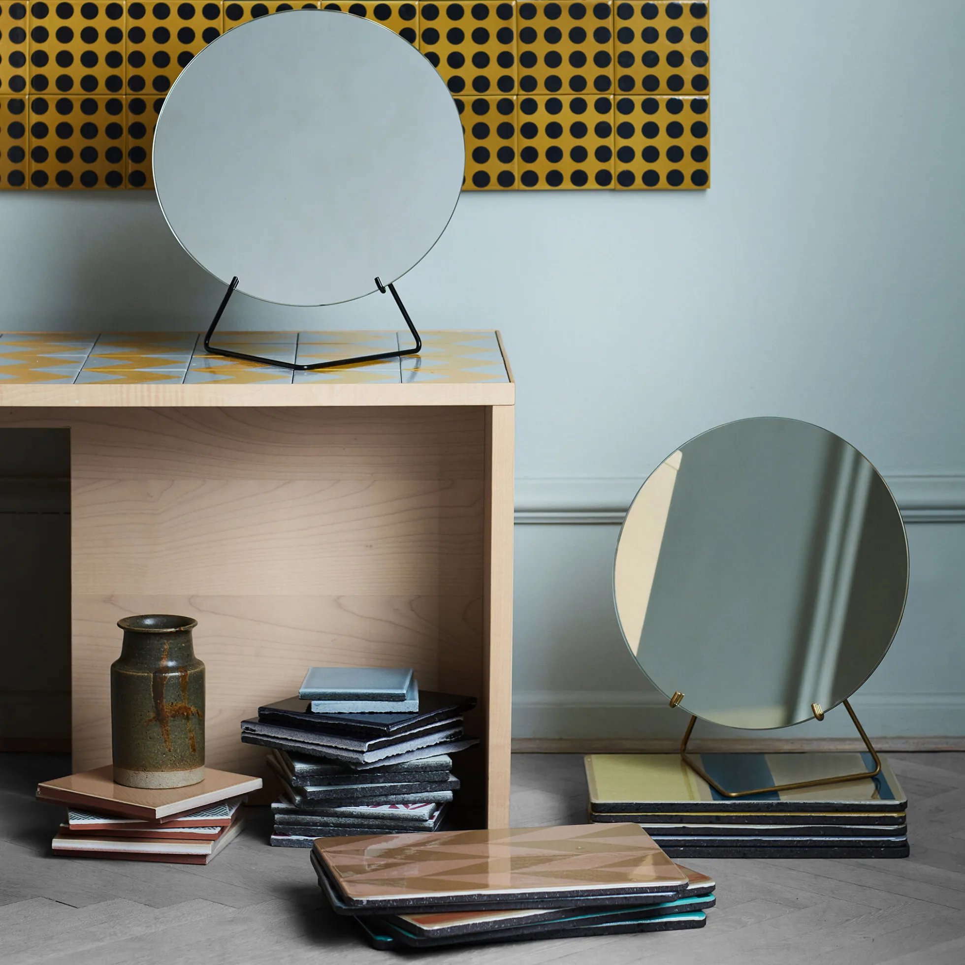 Standing Mirror, black