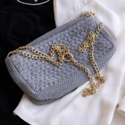 Strikket Clutch Kæde Petra, med grey melange