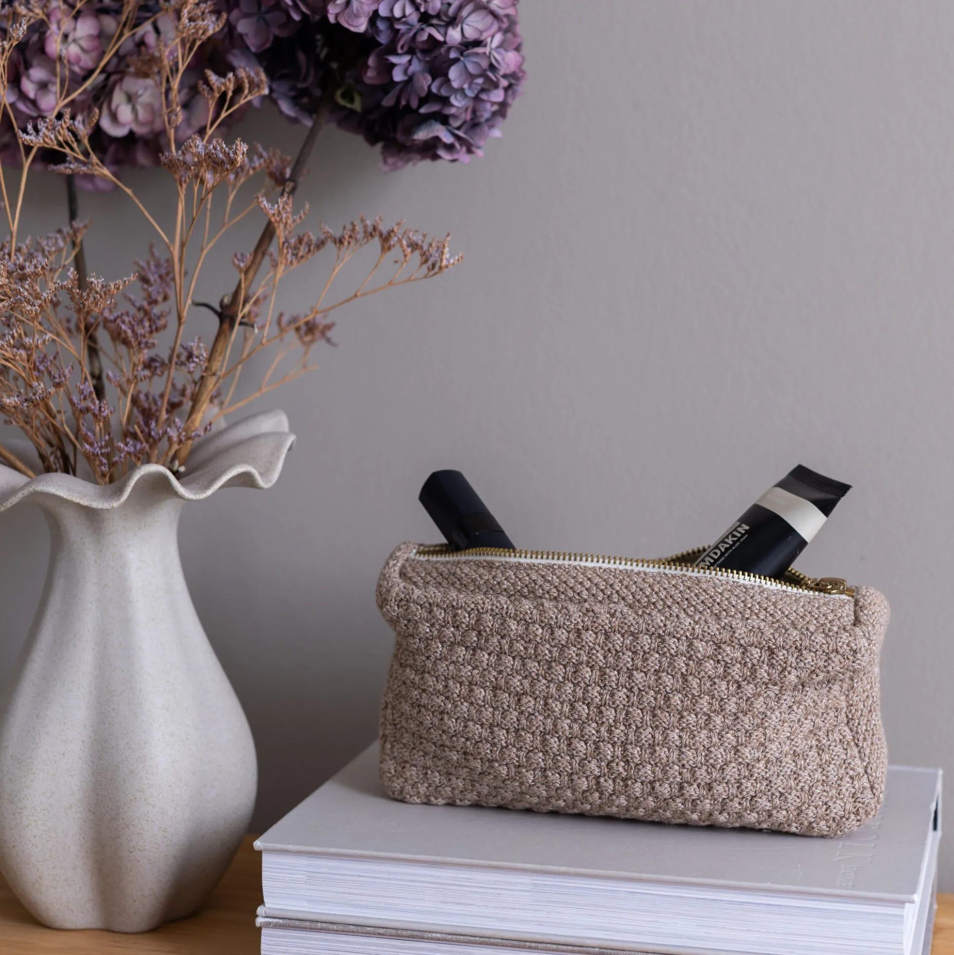 Strikket Clutch Petra, tiger melange