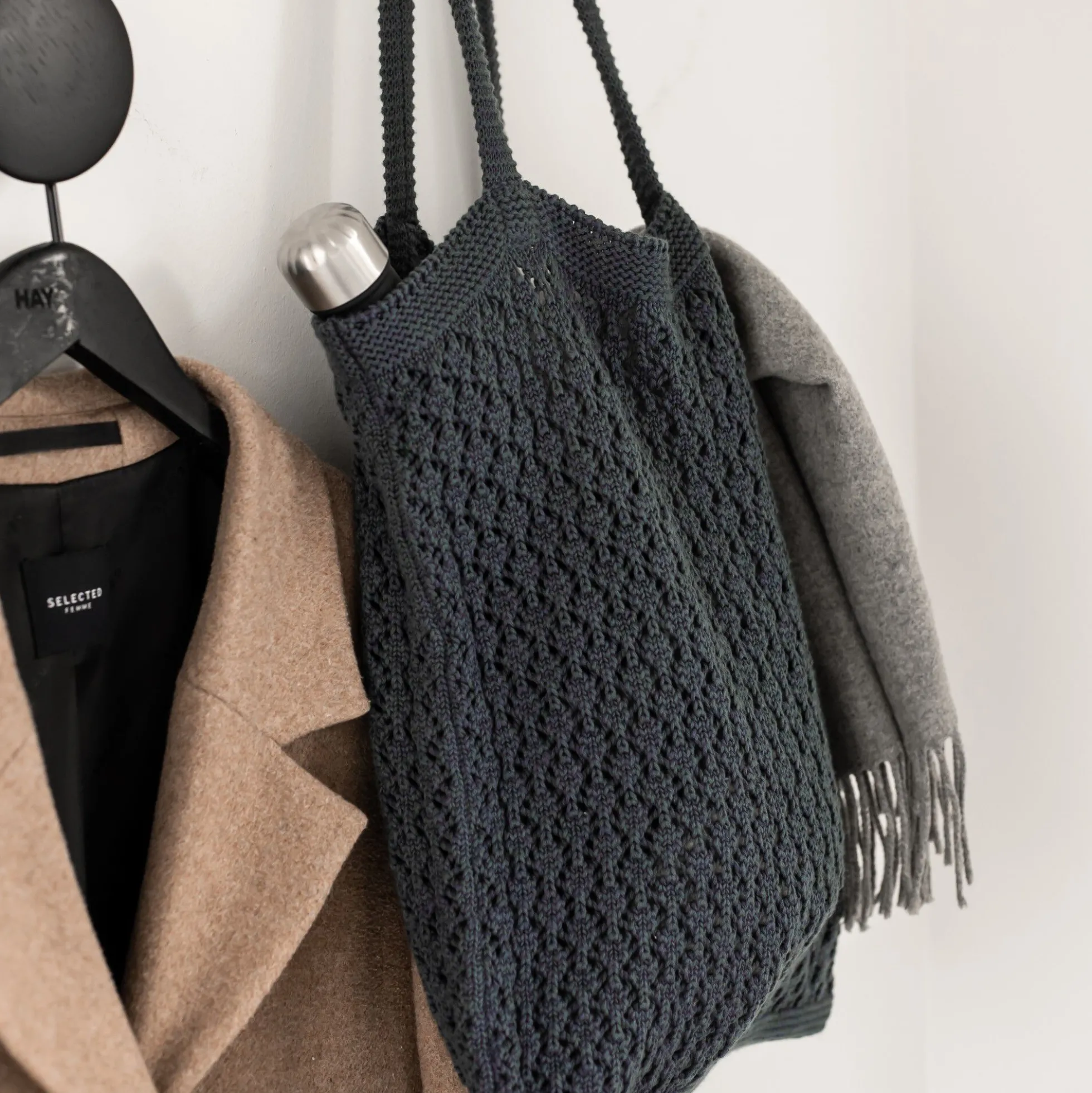 Strikket Net, dark grey