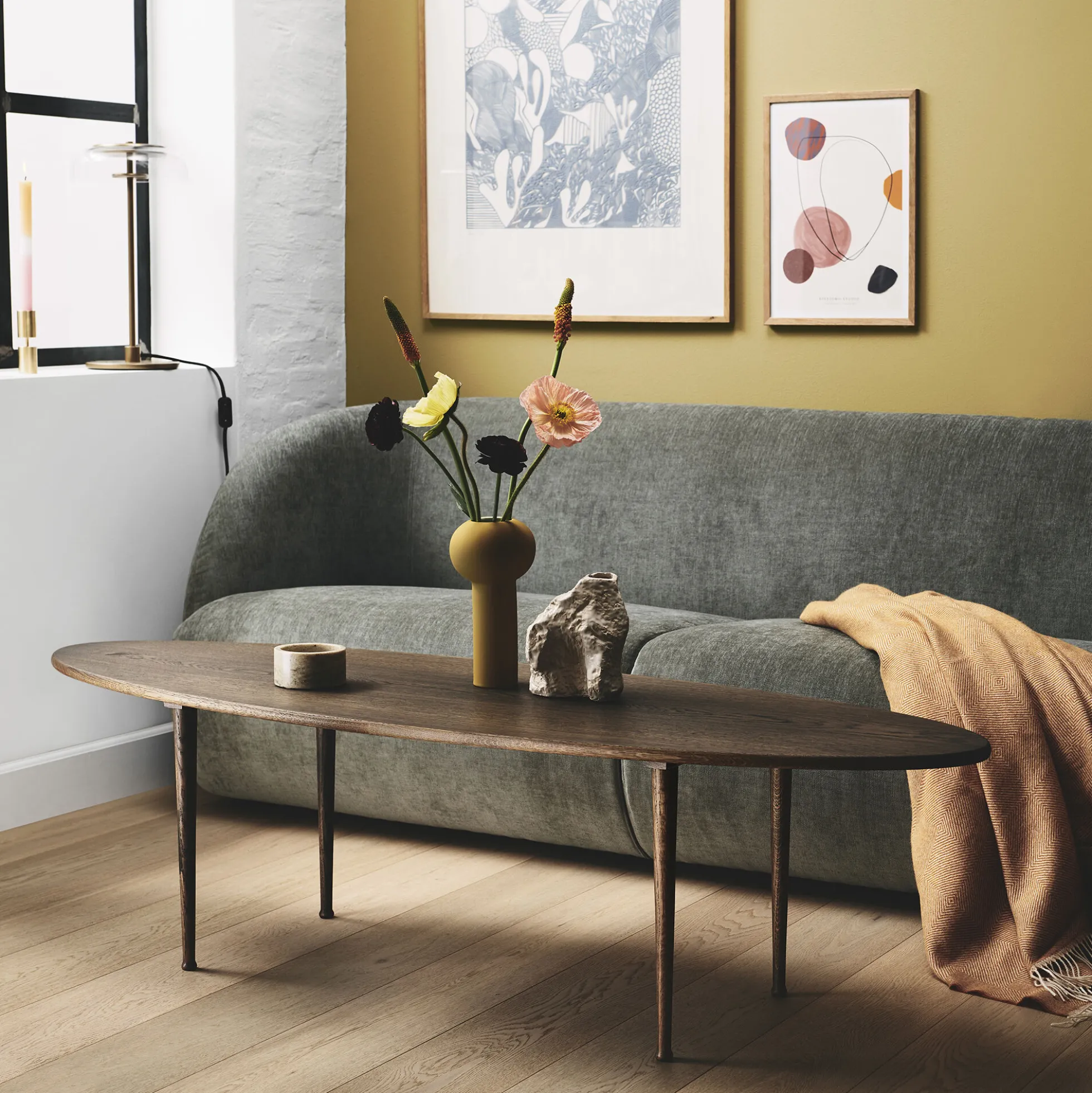 Surf Table, olieret røgbejdset eg