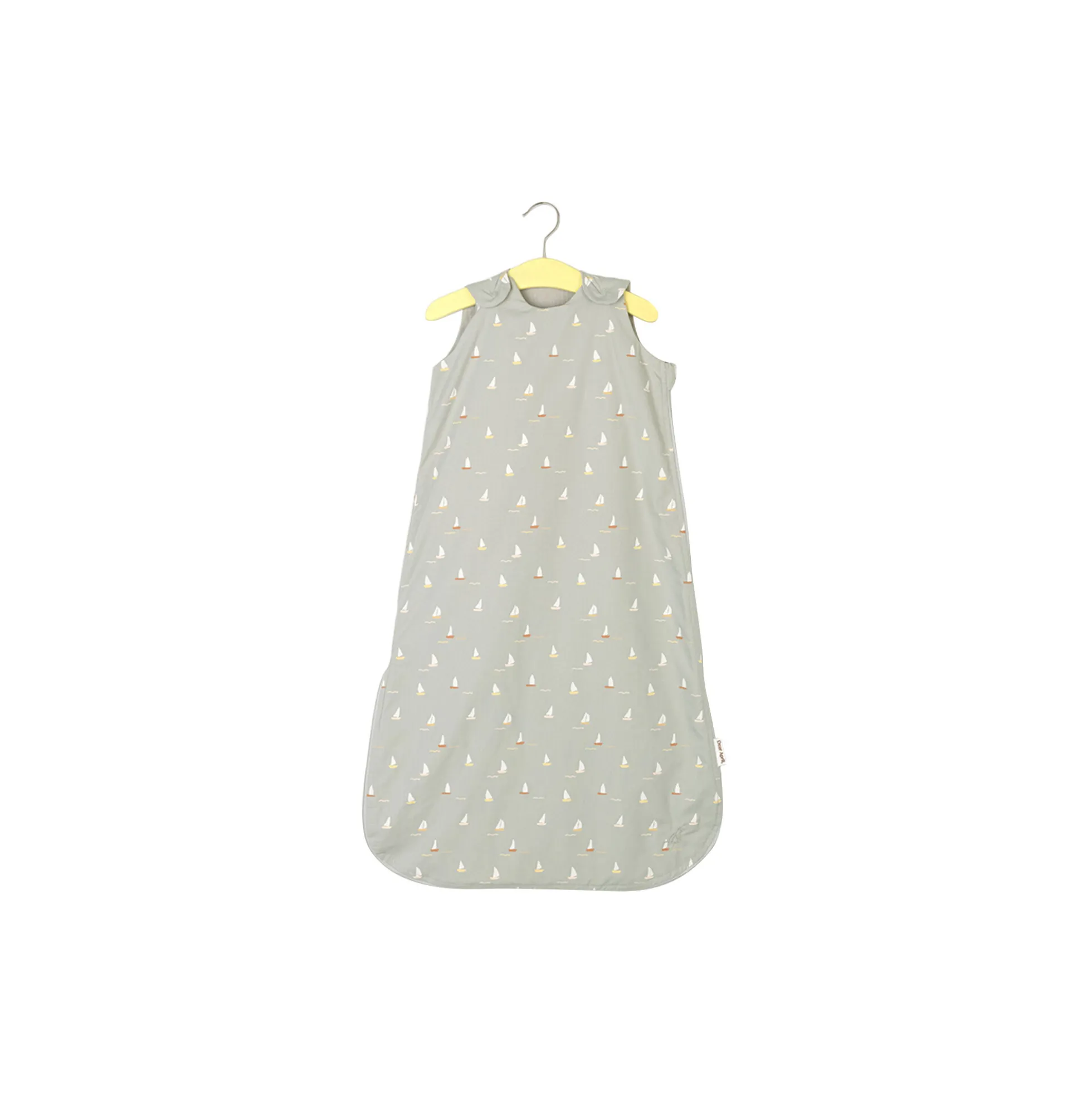 Sylvia sovepose TOG 1 sommer, sailboats