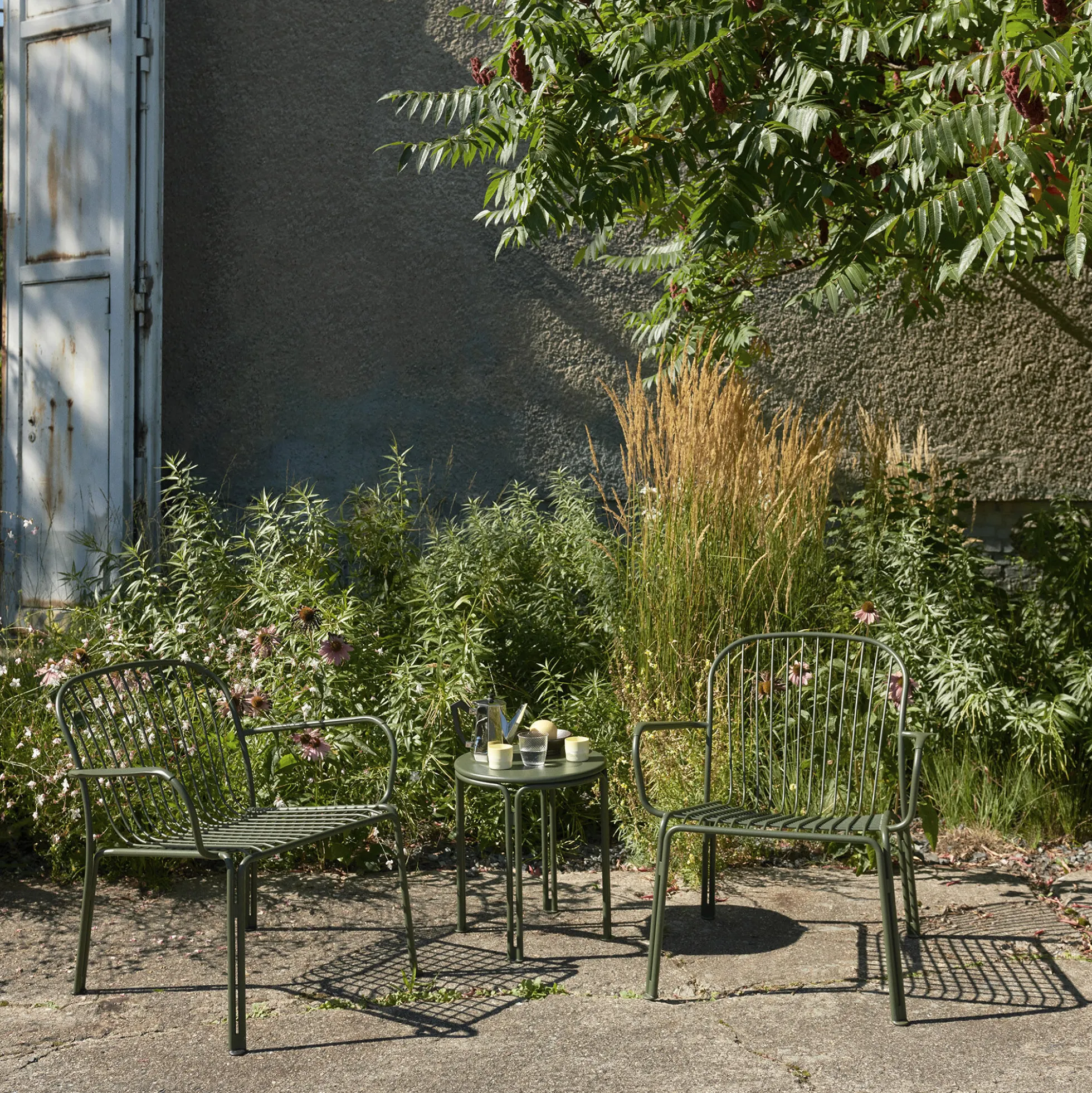 Thorvald SC101 Outdoor Lounge Chair, bronze green